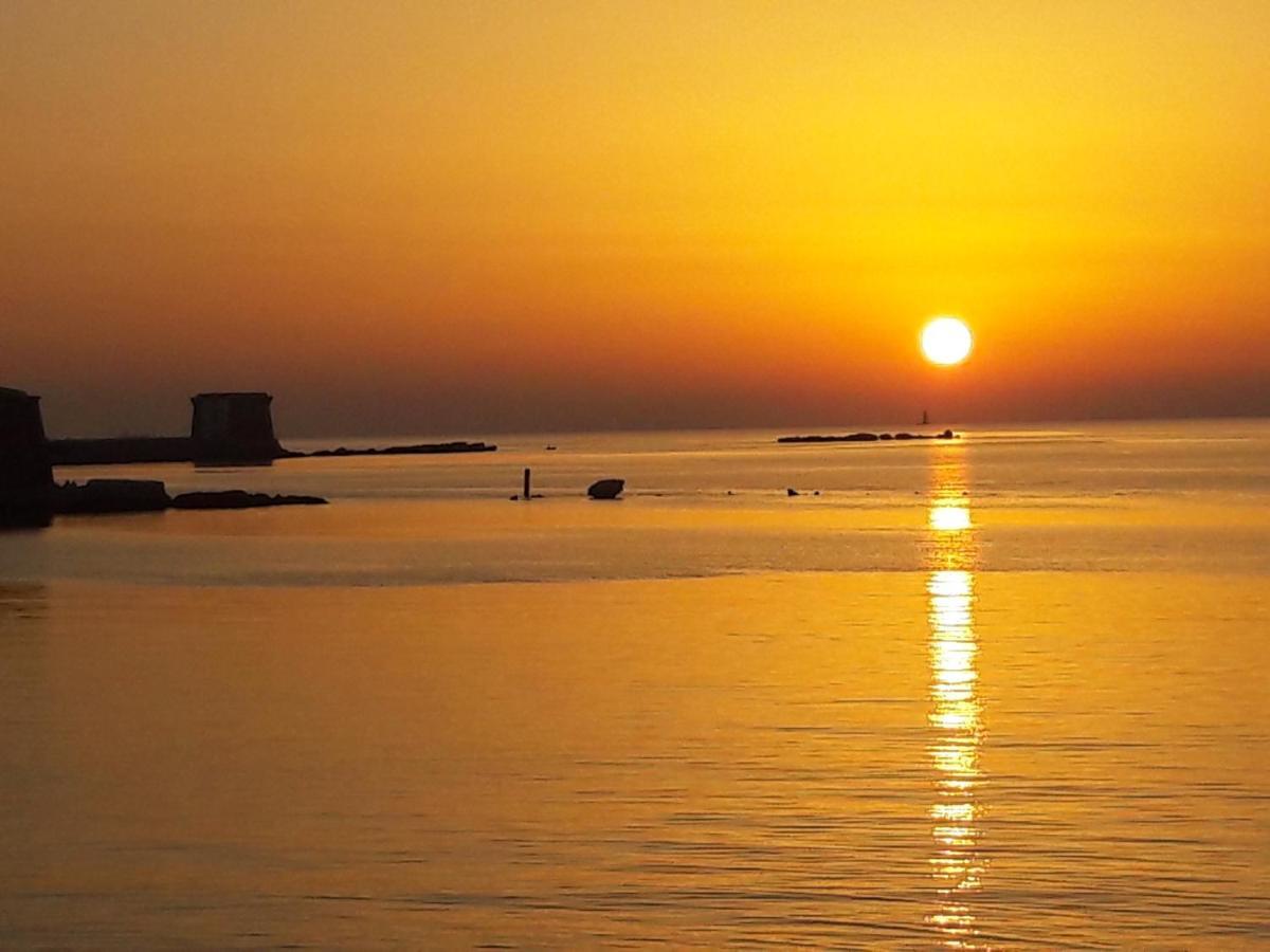 La Terrazza Su Trapani - Appartamento Monaco Luaran gambar
